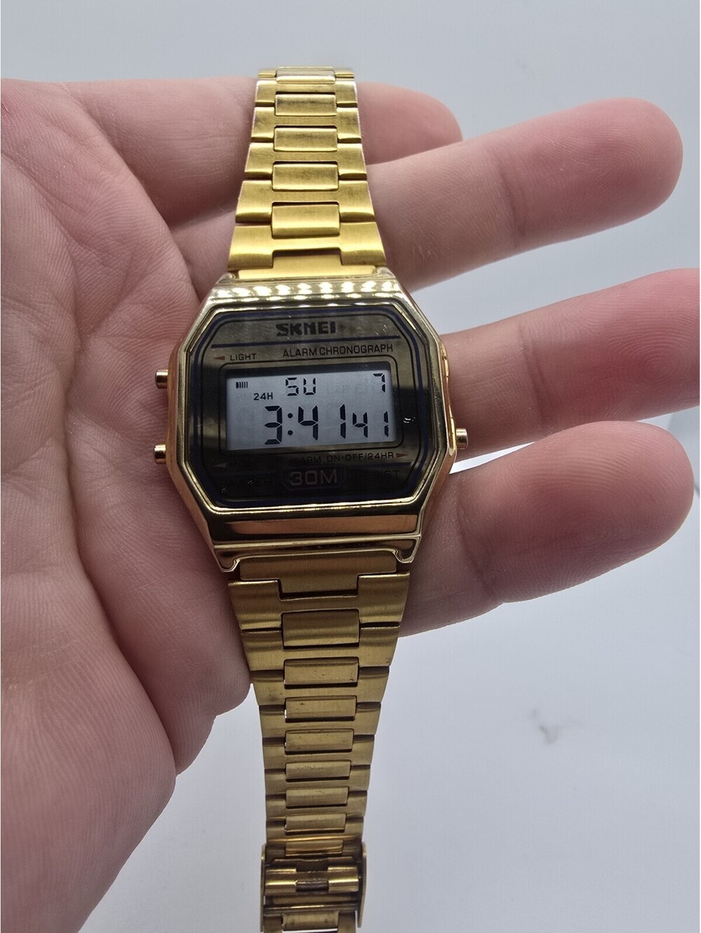SKMEI Fashion Sport Gold Watch Men Steel LED Digital Wristwatch Alarm Watches